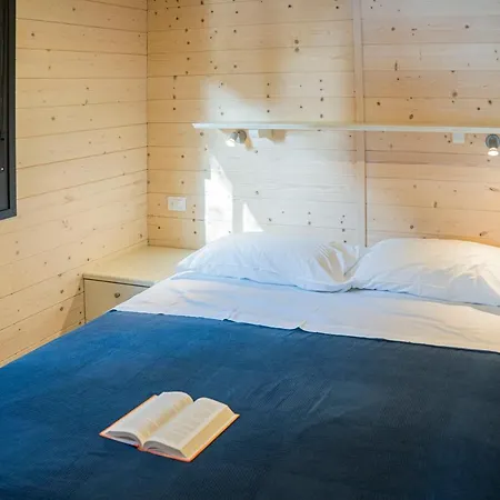 Villaggio Smeraldo *