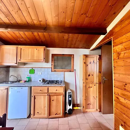 Villaggio Smeraldo * Монелья