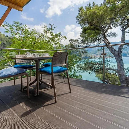 Villaggio Smeraldo * Moneglia