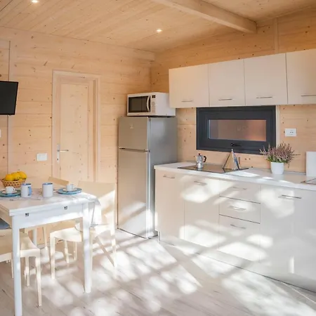 Villaggio Smeraldo * Moneglia