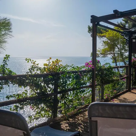 Villaggio Smeraldo * Moneglia