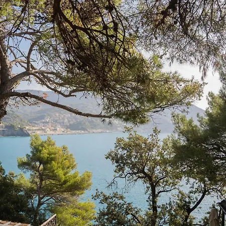 Villaggio Smeraldo * Moneglia