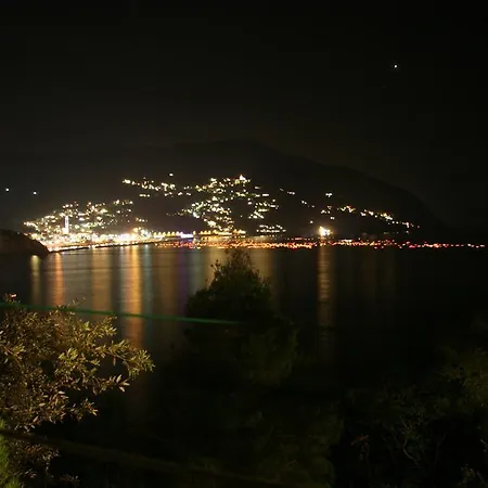 פארק נופש Villaggio Smeraldo מונליה