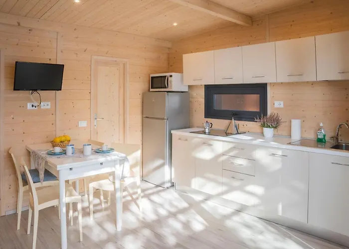 Villaggio Smeraldo * Moneglia