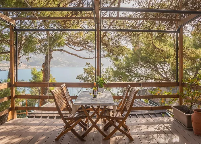 Villaggio Smeraldo * Moneglia