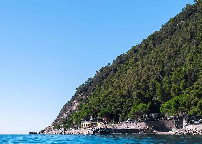 Villaggio Smeraldo * Moneglia